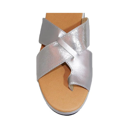 Sandales confortables pour les femmes qui ont des oignons